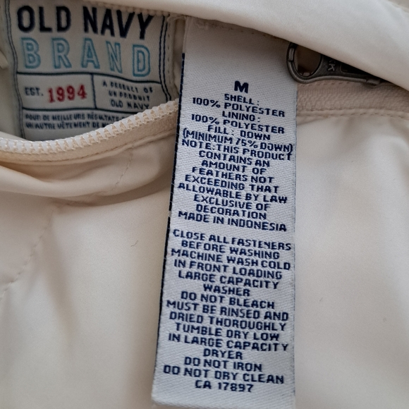 Old Navy Down Filled Winter Jacket - Picture 9 of 9